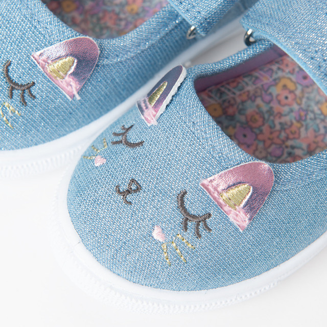 Пантофи, цвят: Син