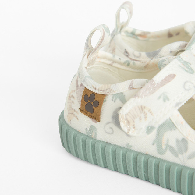 Кецове, цвят: Кремав