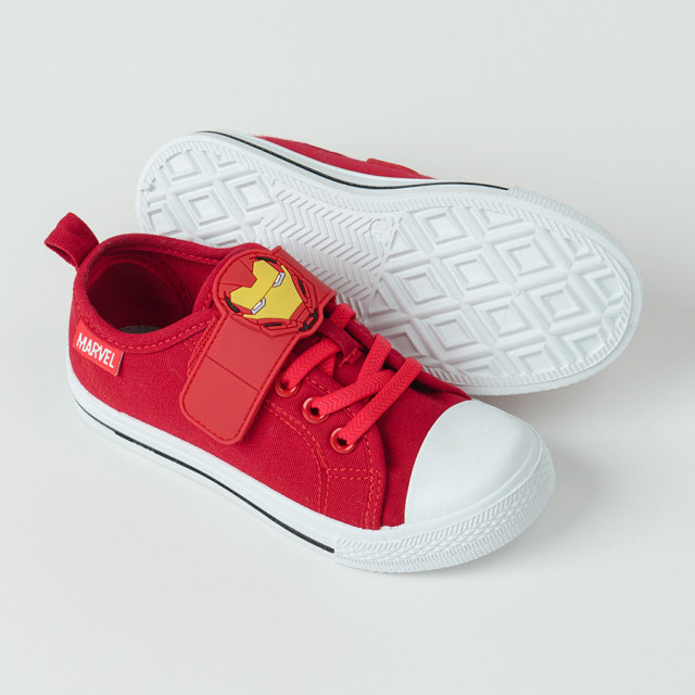 Кецове MARVEL, цвят: Червен