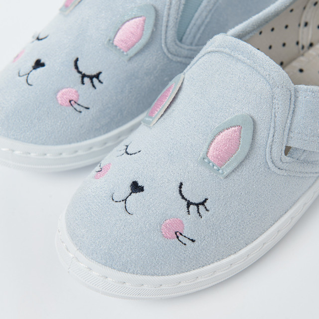 Кецове, цвят: Светло син