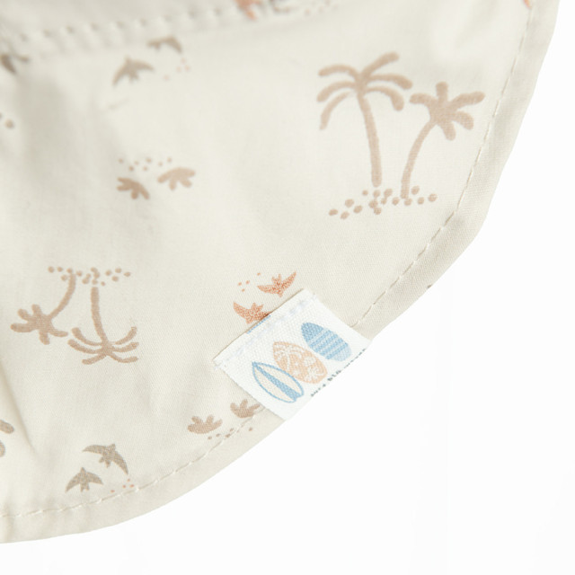 Шапка, цвят: Бежов