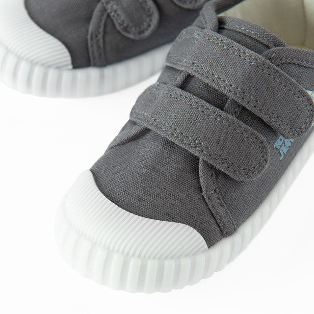 Кецове TOM AND JERRY, цвят: Тъмно сив