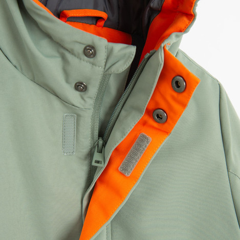 Космонавт, цвят: Зелен