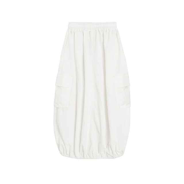 Пола, цвят: Бял