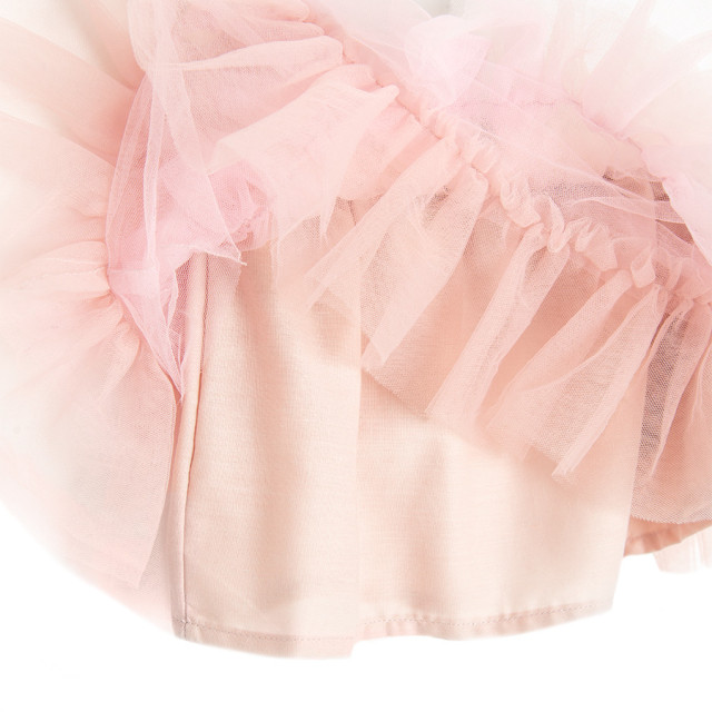 Пола, цвят: Розов