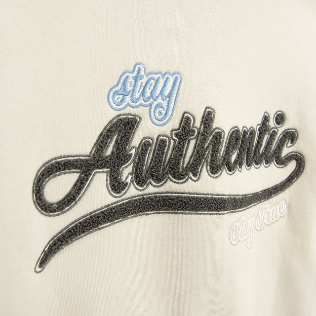 Яке, цвят: Бежов