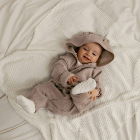 Ескимос, цвят: Кафяв