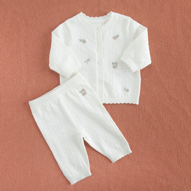 Жилетка, цвят: Бял