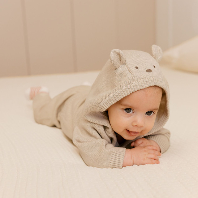 Жилетка, цвят: Бежов