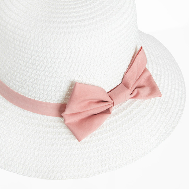 Шапка, цвят: Бял