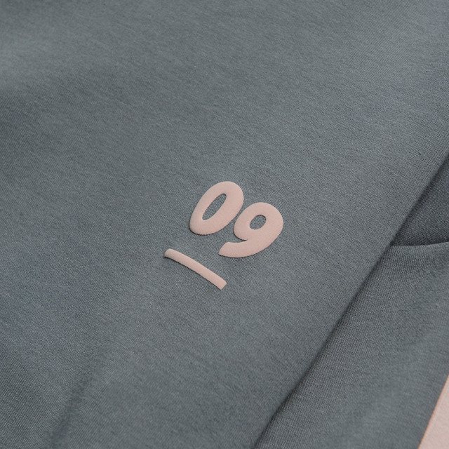 Суитчър, цвят: Тъмно сив