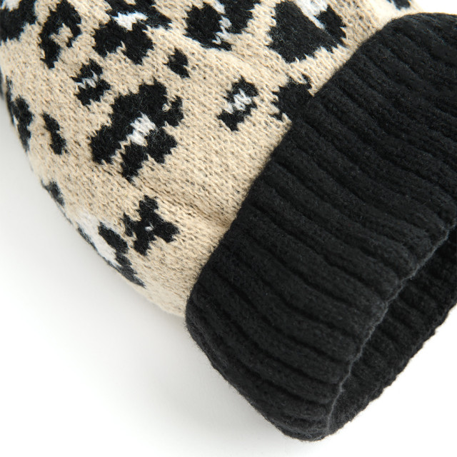 Шапка, цвят: Черен