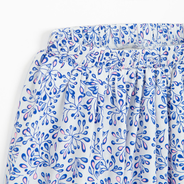 Пола, цвят: Бял