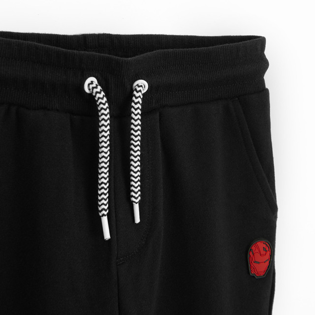 Спортен панталон MARVEL, цвят: Черен